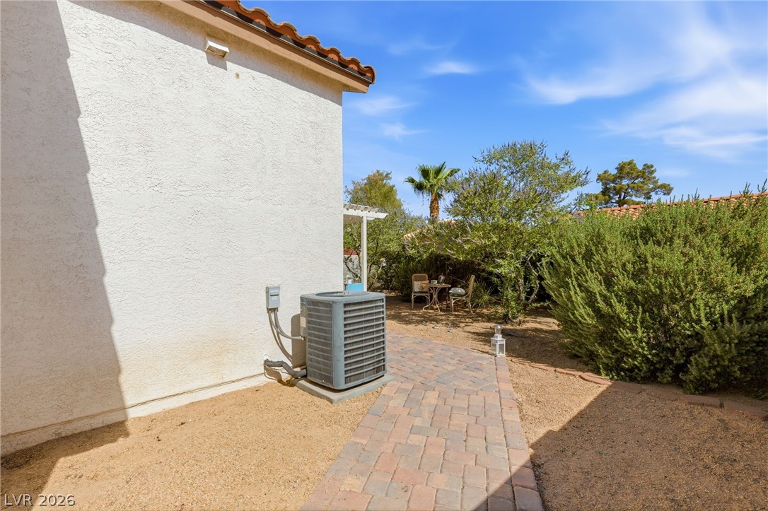 760 Thousand Oaks Drive Property Photo 33