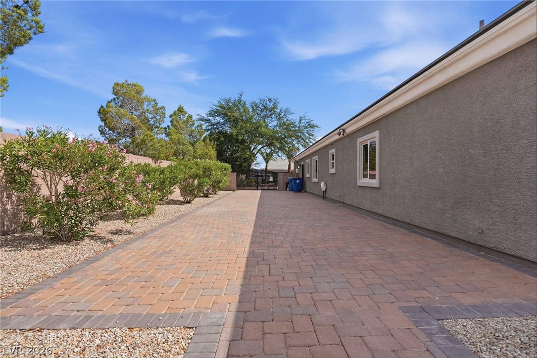 8420 Cedar Mill Falls Court Property Photo 54