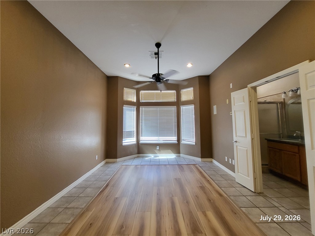 9436 Summer Rain Drive Property Photo 12