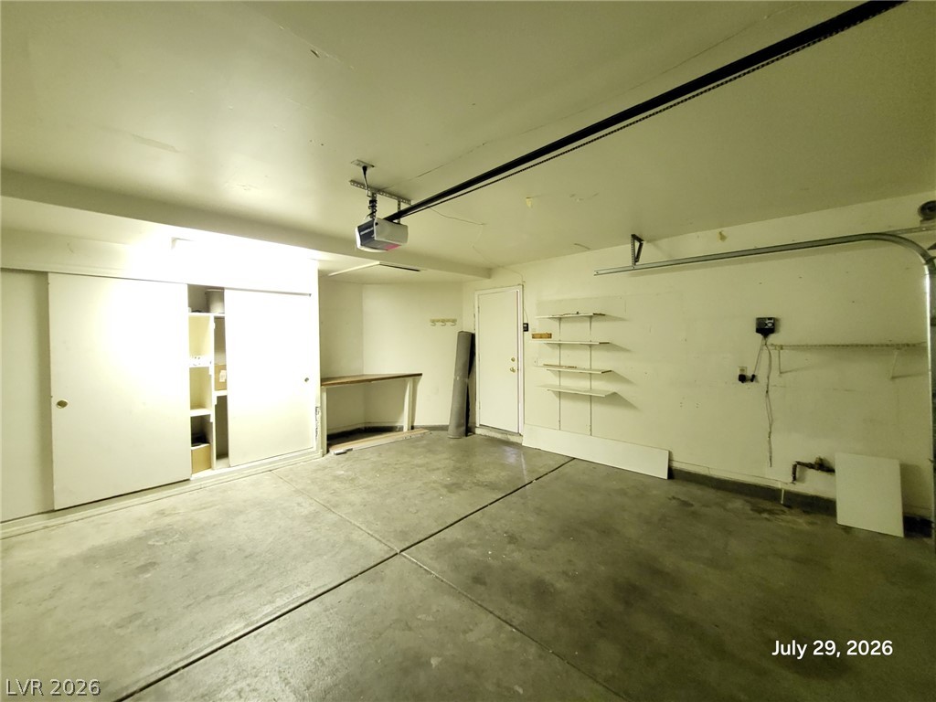 9436 Summer Rain Drive Property Photo 21