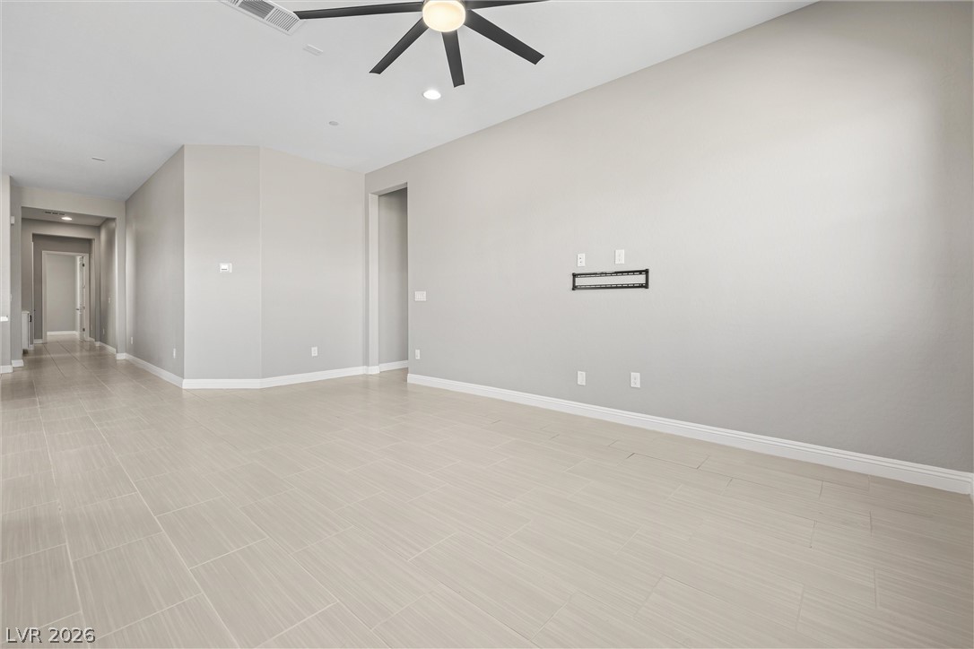 9868 Heather Moore Avenue Property Photo 11