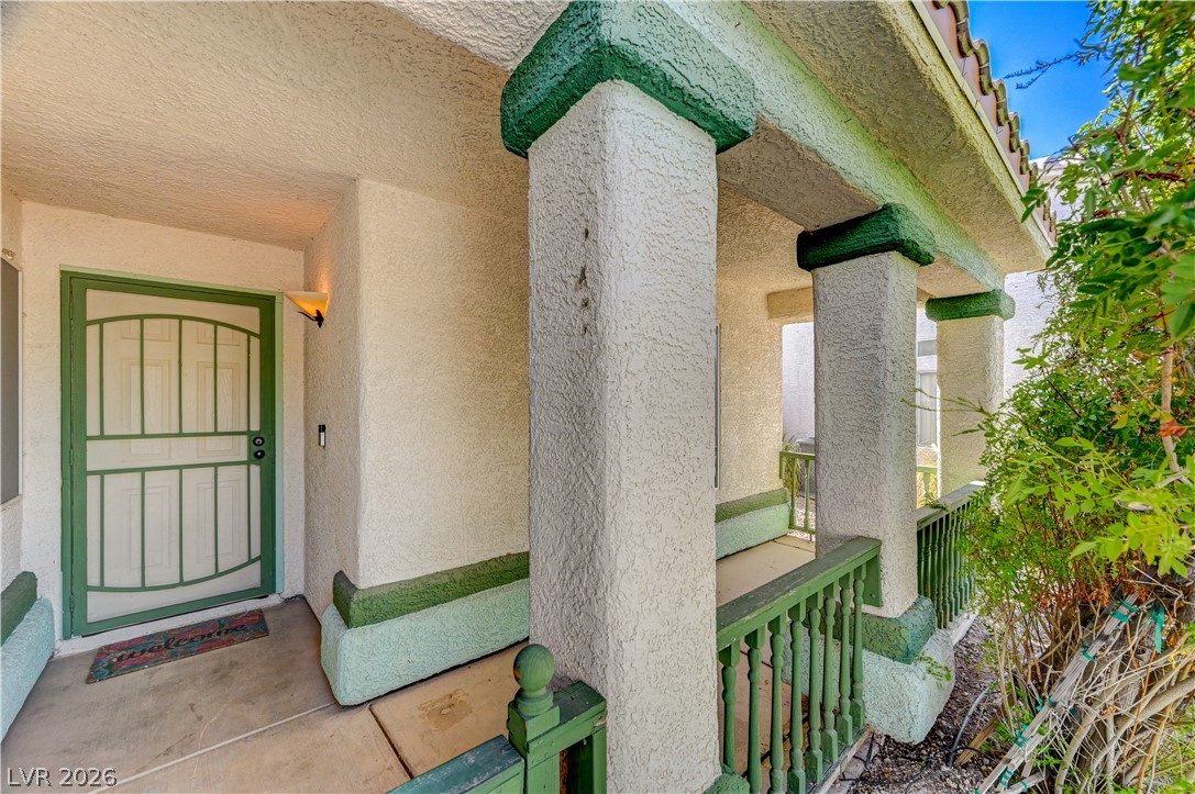 5225 Clinging Vine Street Property Photo 4