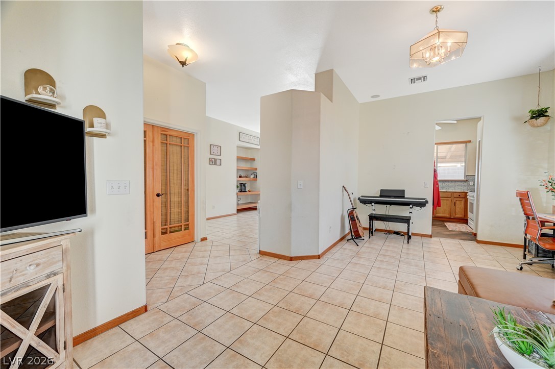 5225 Clinging Vine Street Property Photo 8