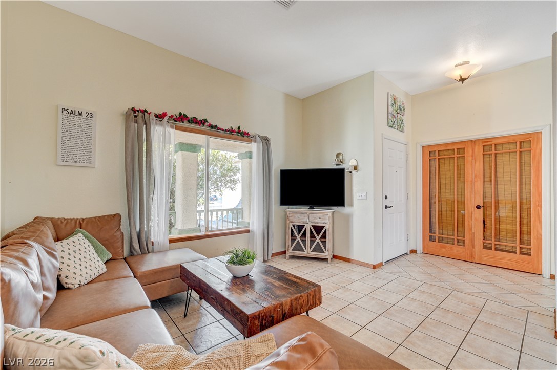 5225 Clinging Vine Street Property Photo 9