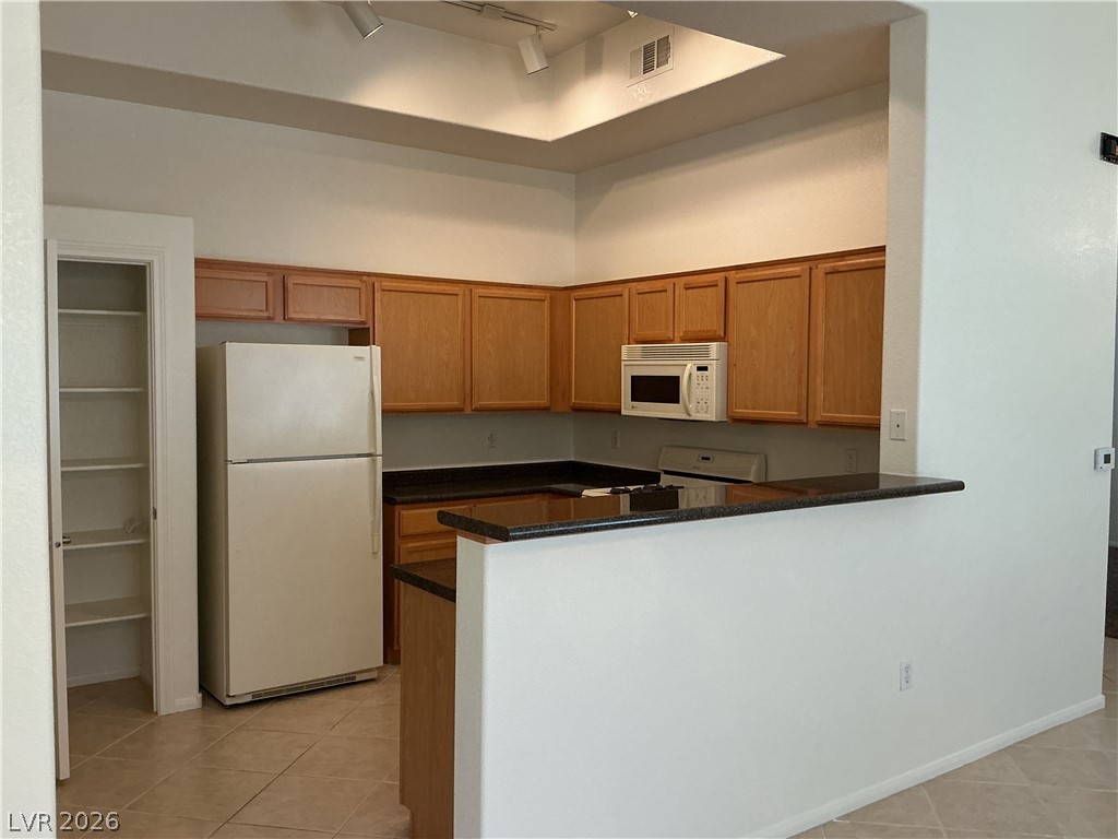 3411 Cactus Mountain Street 203 Property Photo 4