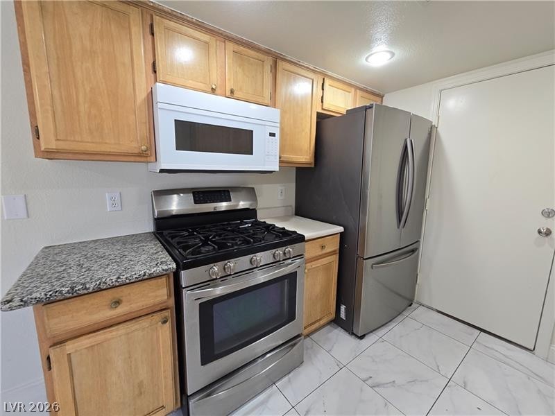 9617 Pine River Lane Property Photo 11