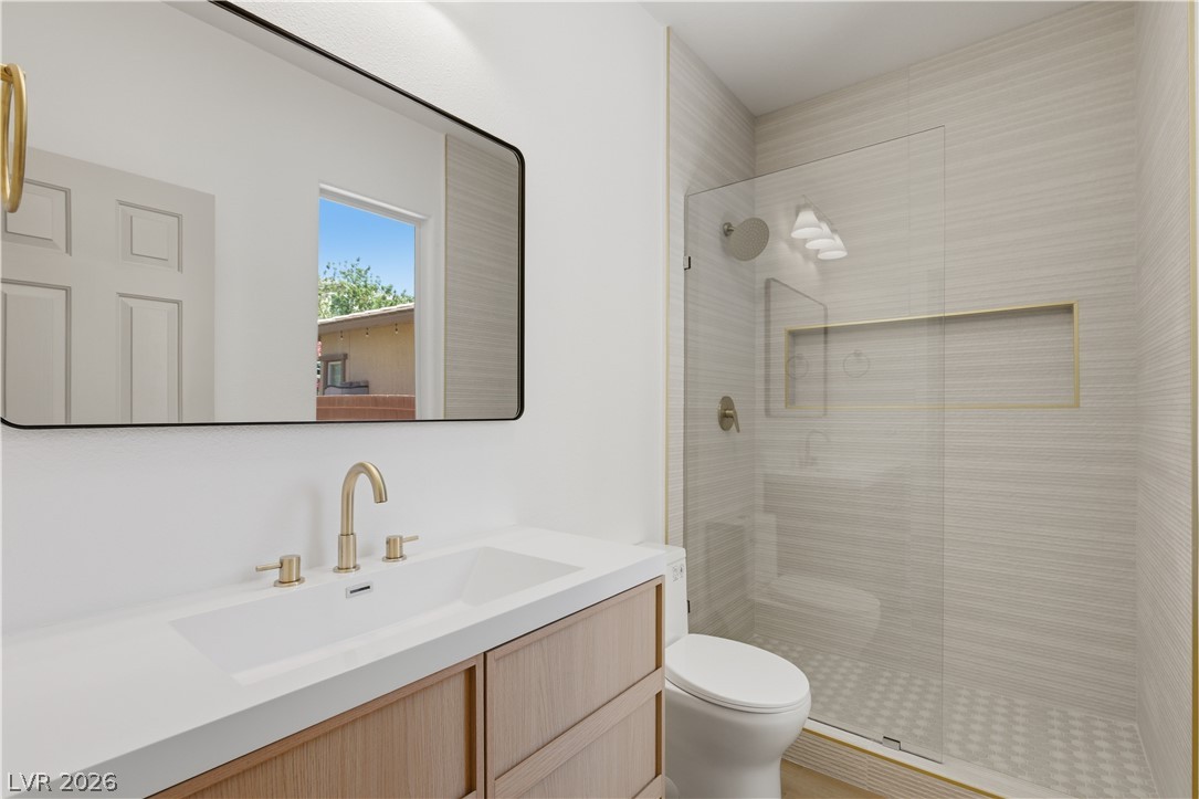 5311 Thistle Wind Drive Property Photo 12