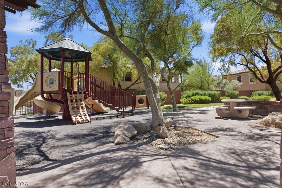 5311 Thistle Wind Drive Property Photo 40