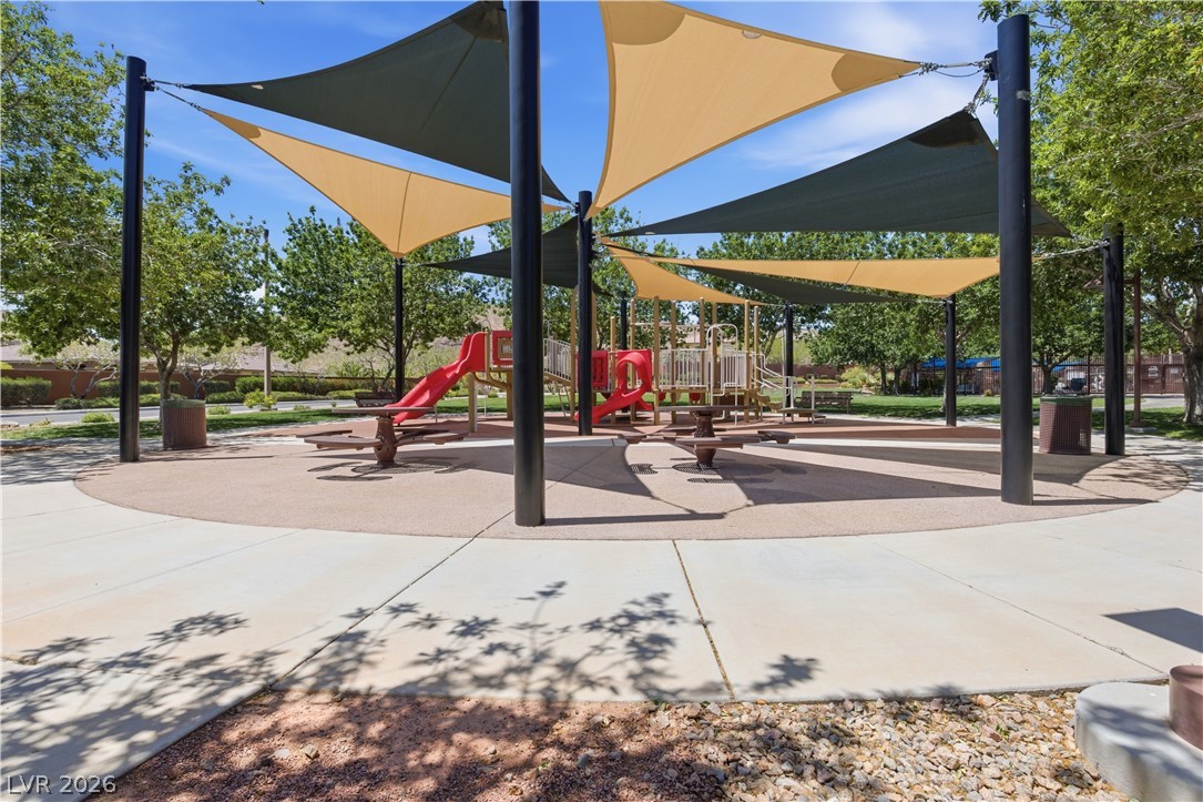 5311 Thistle Wind Drive Property Photo 46