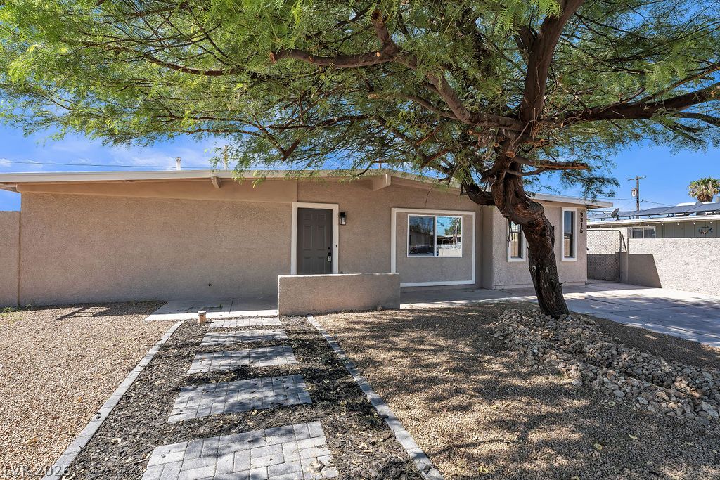 3315 East Webb Avenue Property Photo 6
