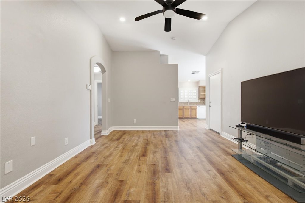 5325 Blue Oat Avenue Property Photo 10