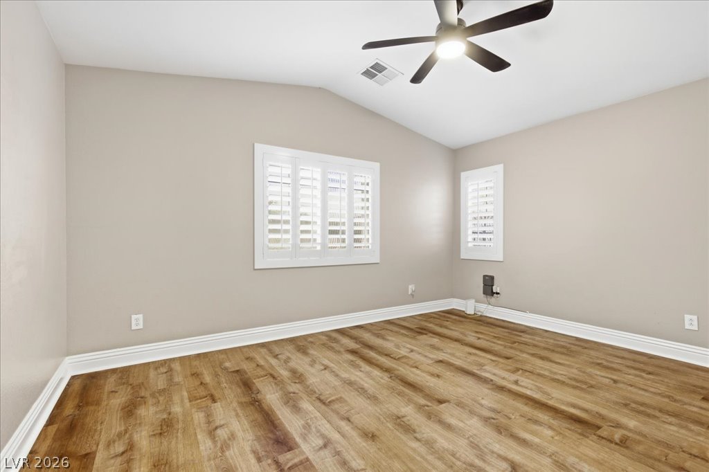 5325 Blue Oat Avenue Property Photo 12