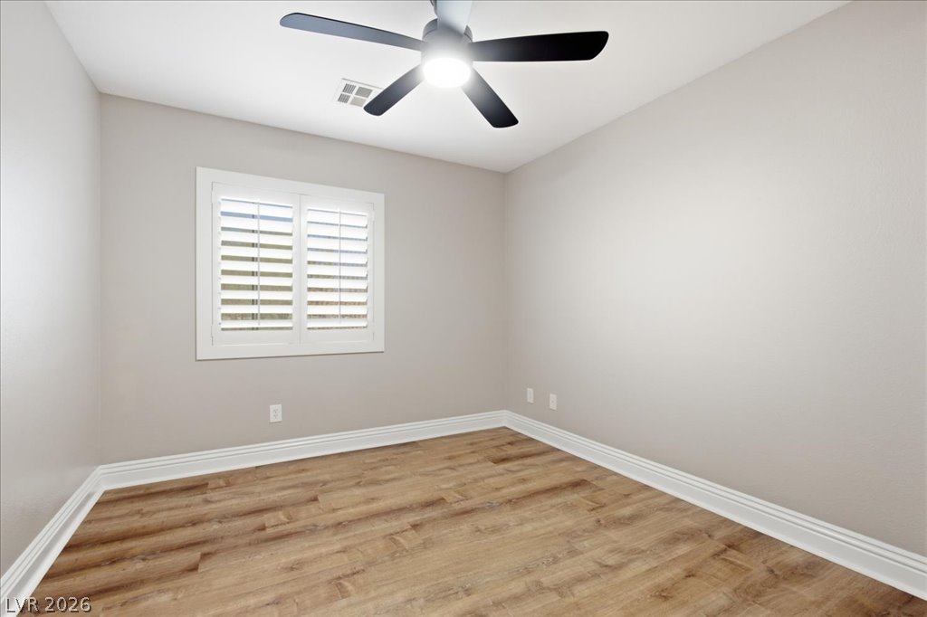 5325 Blue Oat Avenue Property Photo 20