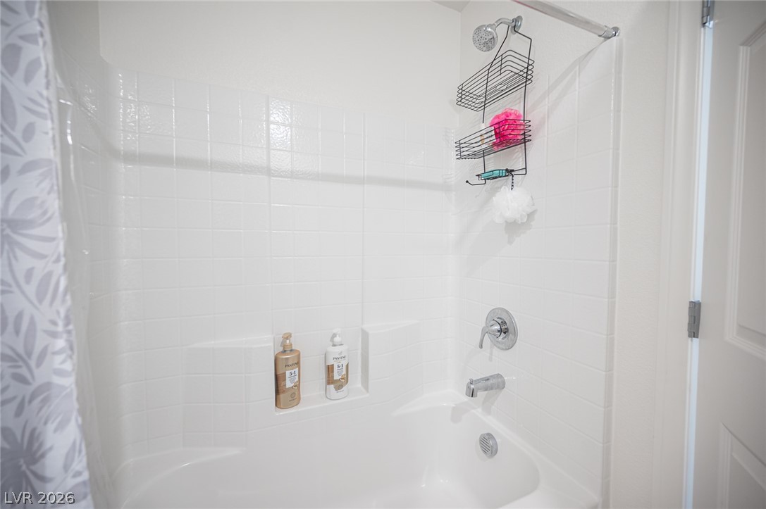 2609 Esposende Street Property Photo 40