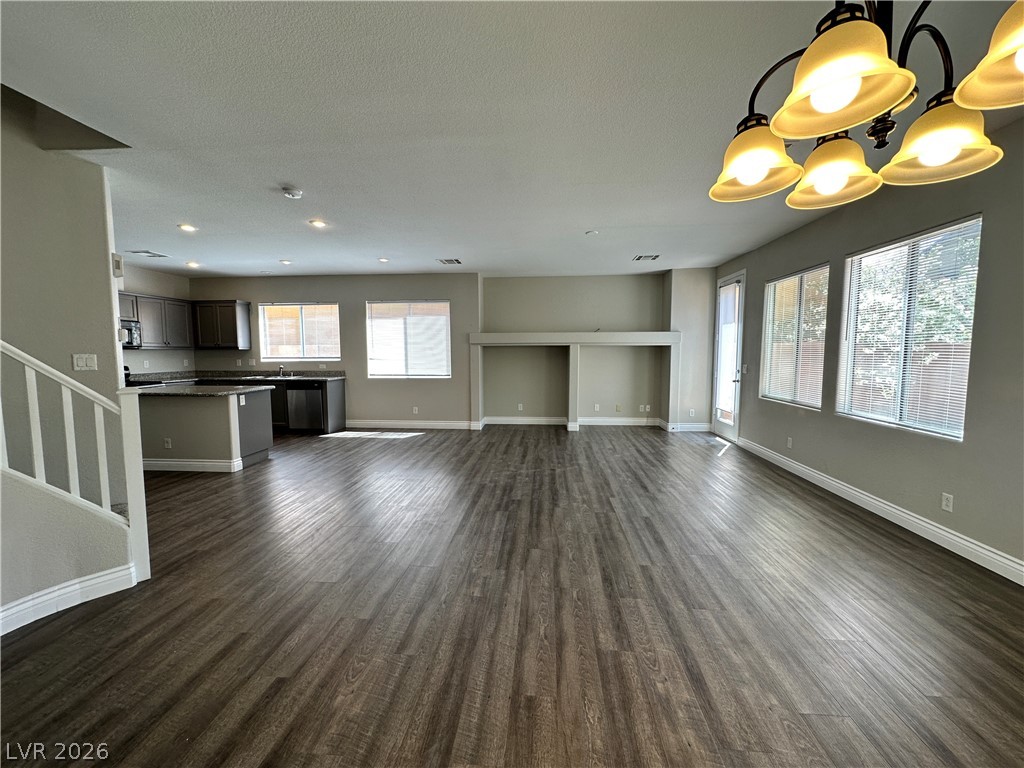 3589 Pinnate Drive Property Photo 4