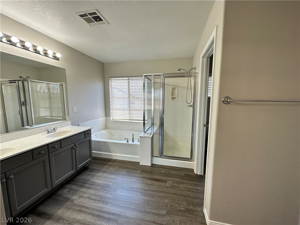 3589 Pinnate Drive Property Photo 10