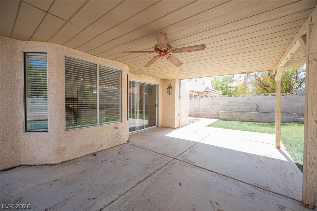 1416 Grey Hunter Drive Property Photo 10