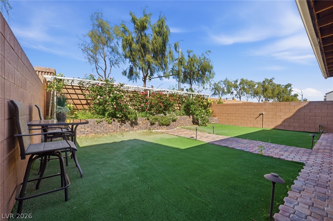 10137 Herons Rise Street Property Photo 24