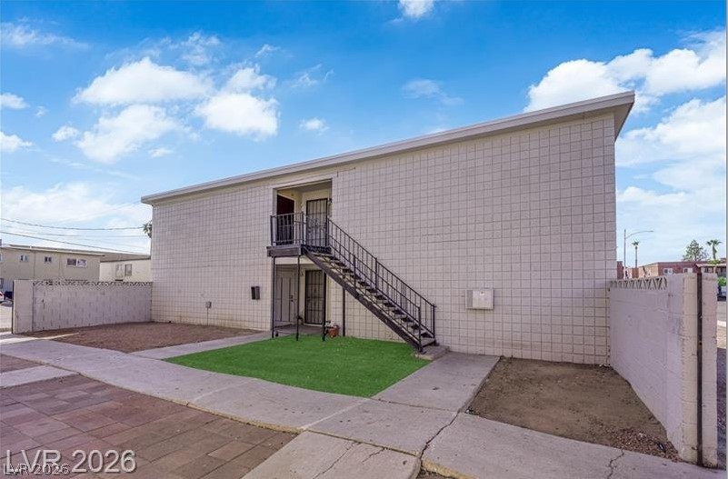 2908 Poplar Avenue 3 Property Photo 1
