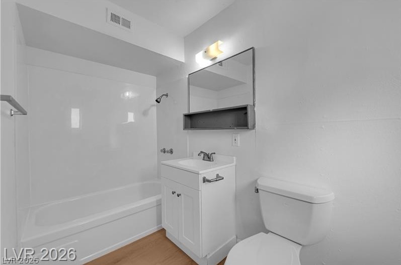 2908 Poplar Avenue 3 Property Photo 3