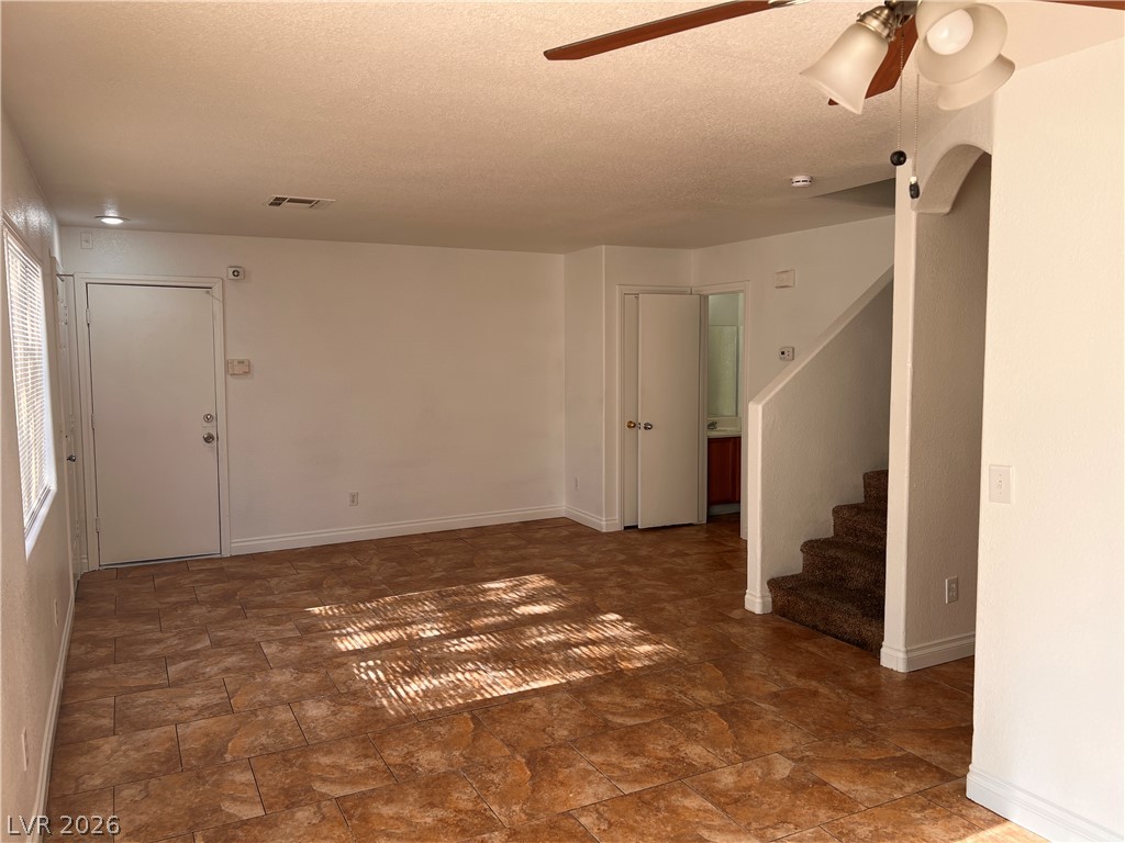3391 Sparrow Heights Avenue Property Photo 6