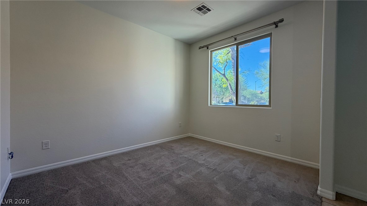 7667 Dewy Falls Avenue Property Photo 3