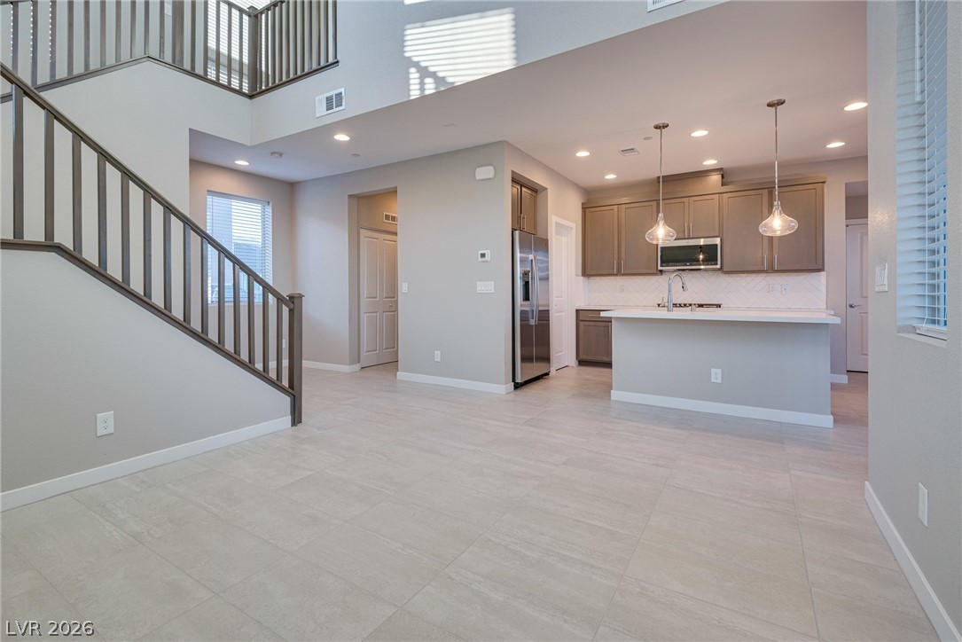 668 Pyrite Will Street Property Photo 3
