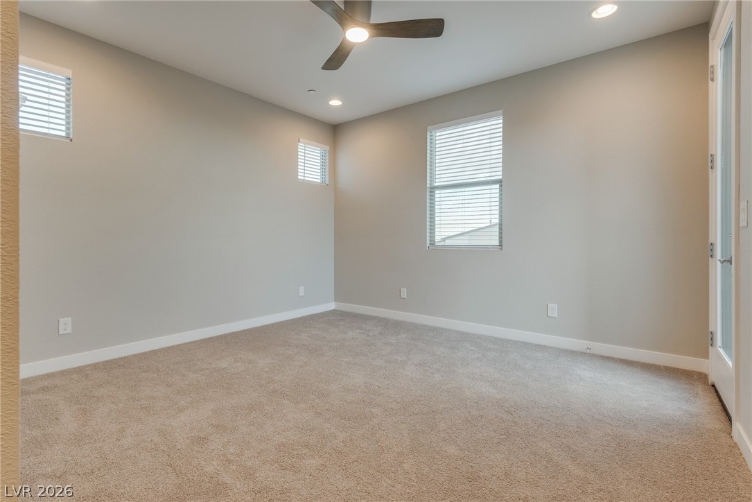 668 Pyrite Will Street Property Photo 27