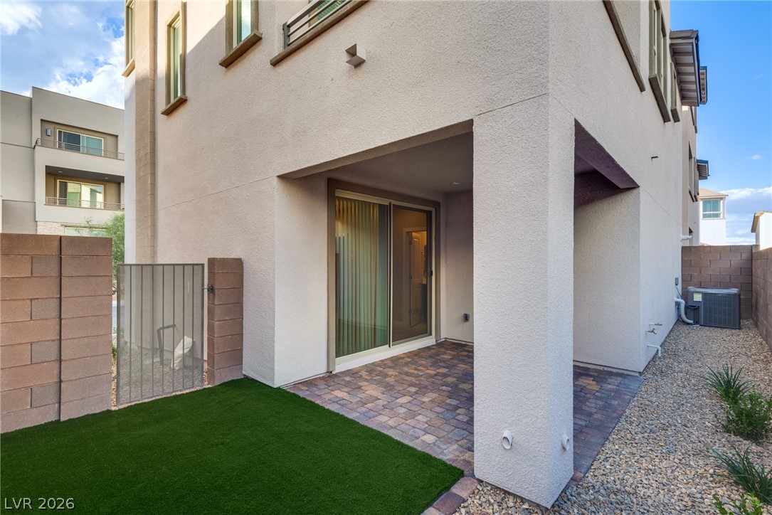 668 Pyrite Will Street Property Photo 38