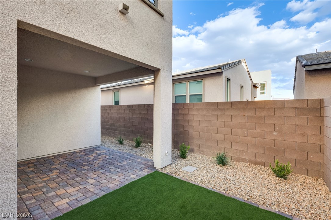 668 Pyrite Will Street Property Photo 39