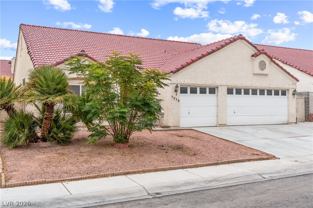 1715 Pinter Way Property Photo 1