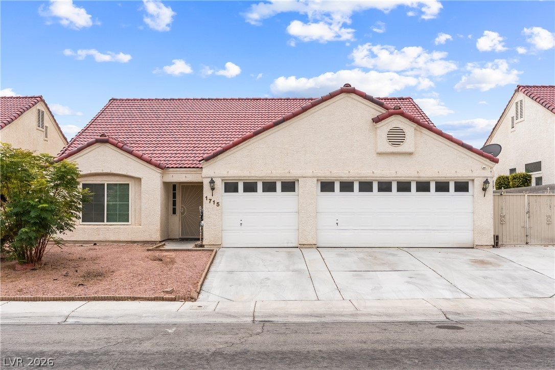 1715 Pinter Way Property Photo 3