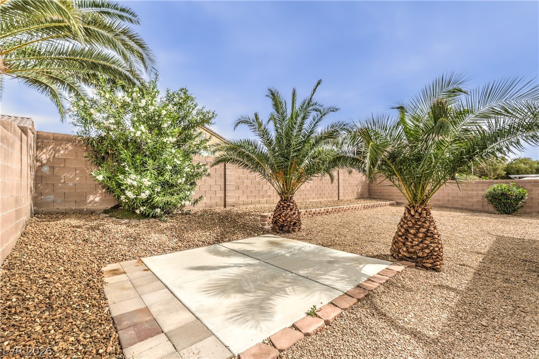 920 Gary Carmena Avenue Property Photo 34