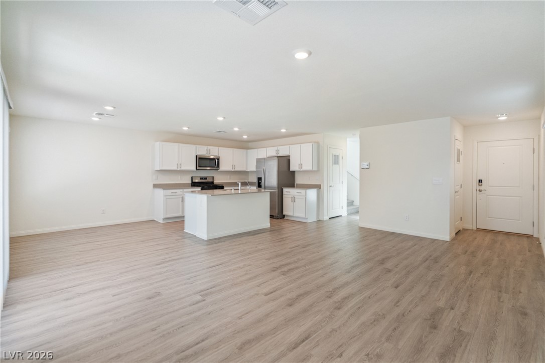 3366 La Cura Avenue Property Photo 3