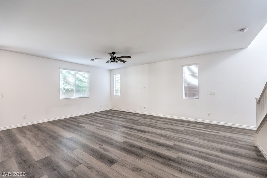 10770 Searchers Avenue Property Photo 6