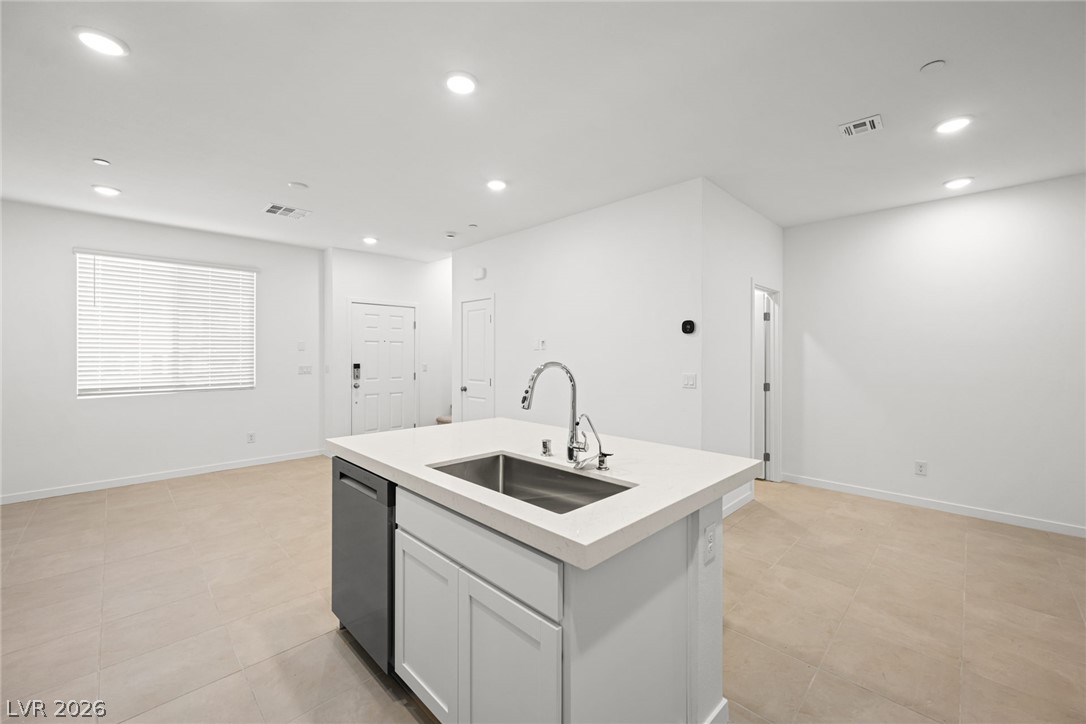 830 Atleigh Avenue Property Photo 7