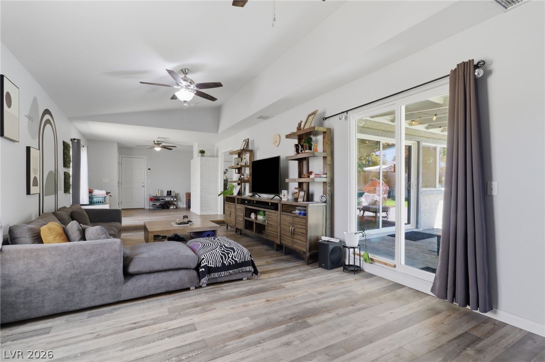 3081 Cornellia Street Property Photo 5