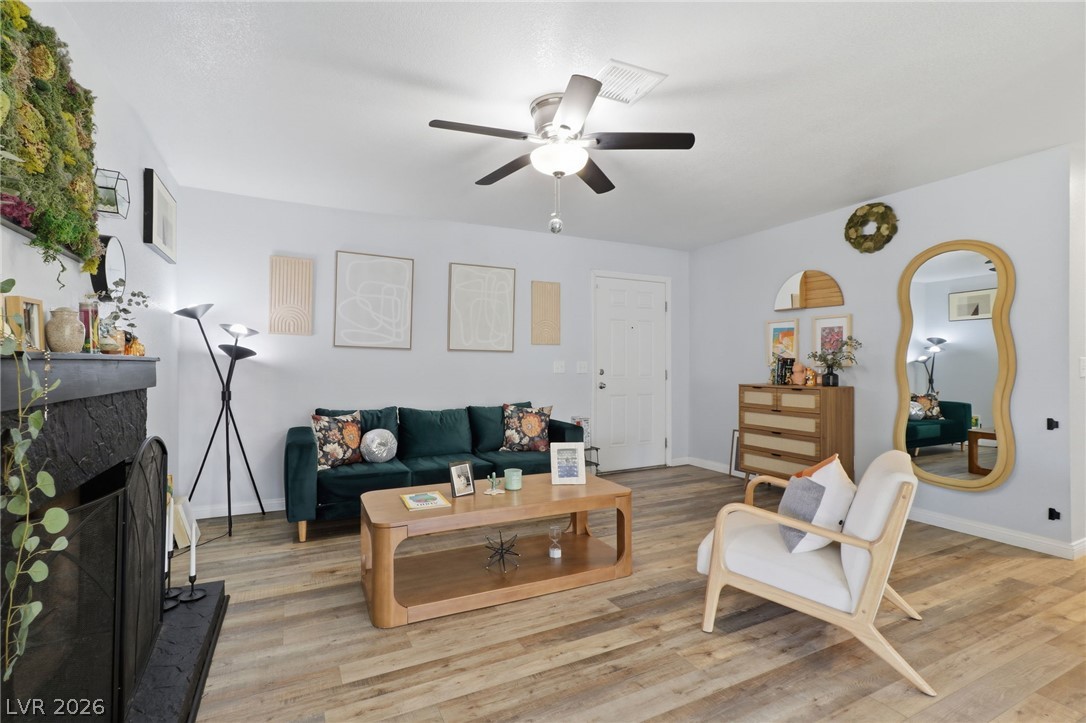 3081 Cornellia Street Property Photo 7