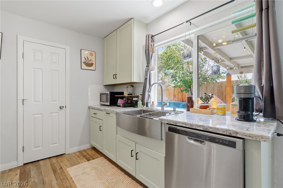 3081 Cornellia Street Property Photo 11