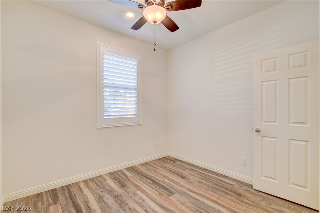 909 Cherry Glen Place Property Photo 14