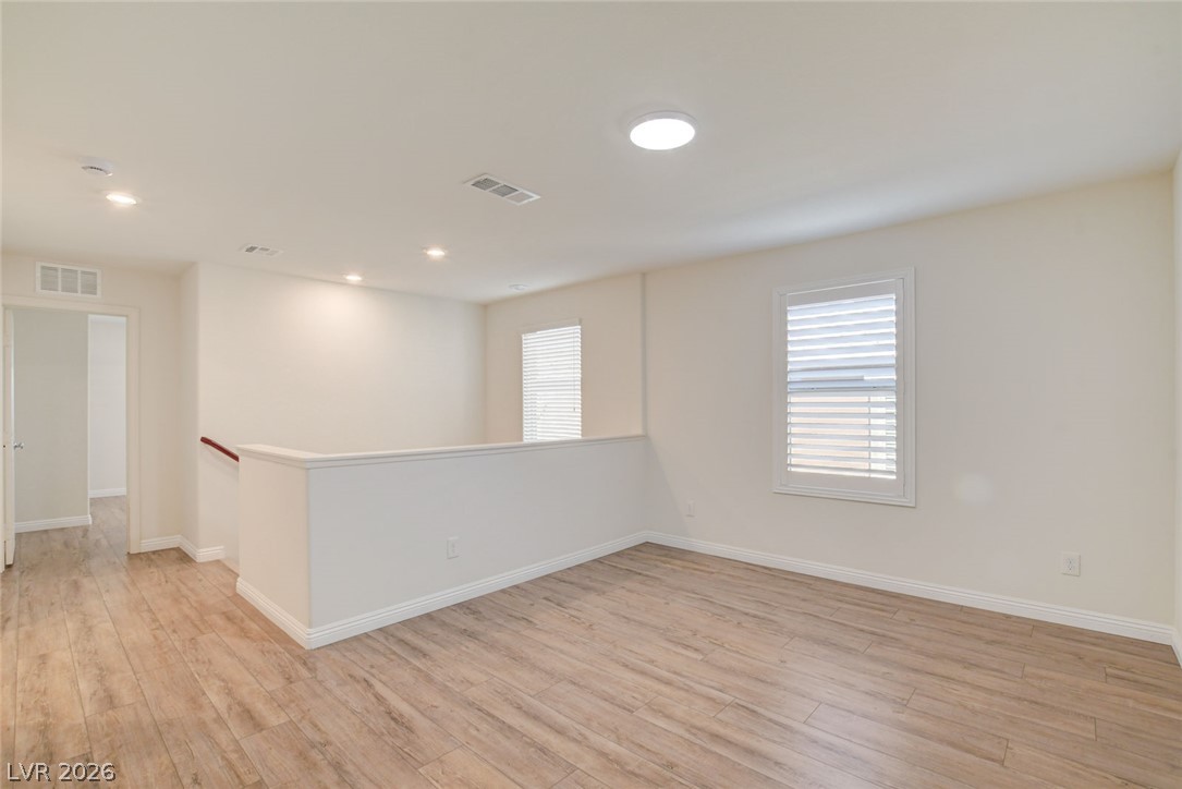 909 Cherry Glen Place Property Photo 22