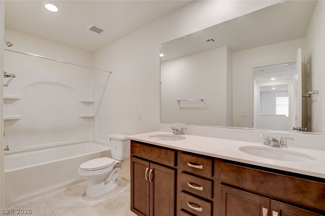 909 Cherry Glen Place Property Photo 33