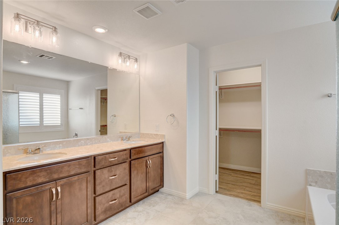 909 Cherry Glen Place Property Photo 38