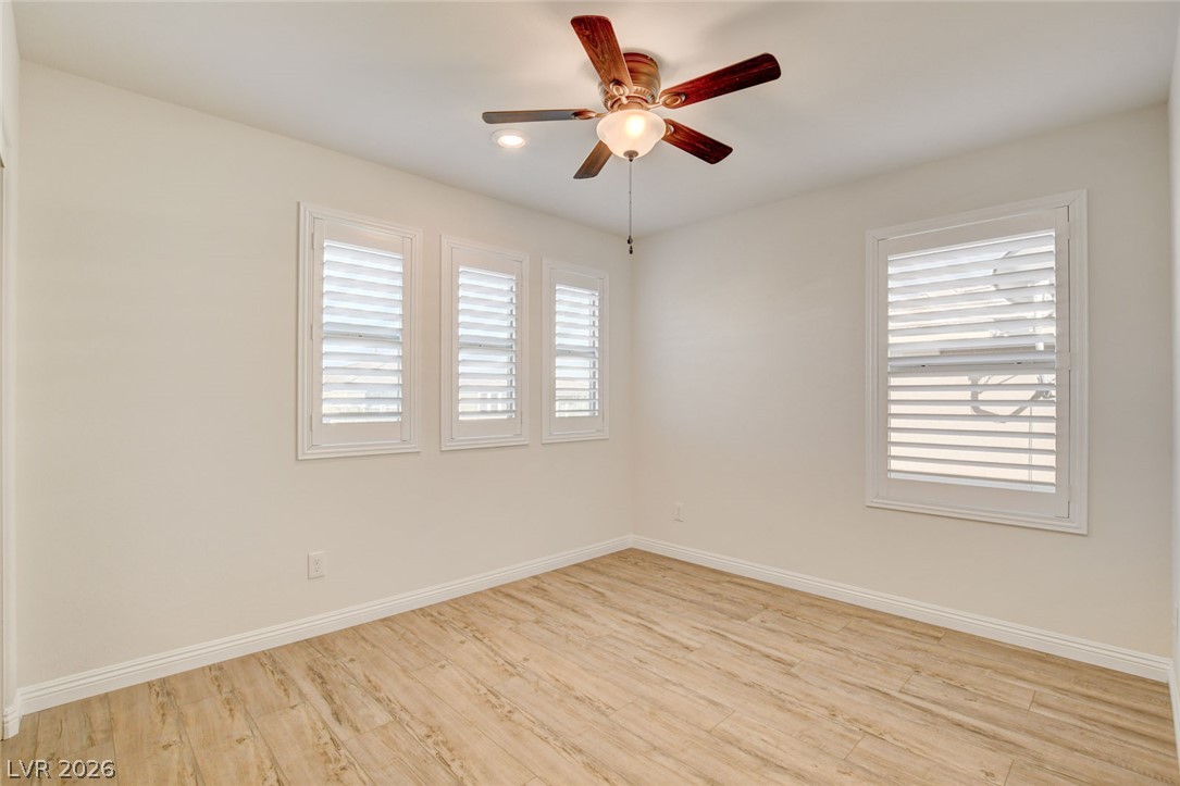 909 Cherry Glen Place Property Photo 42