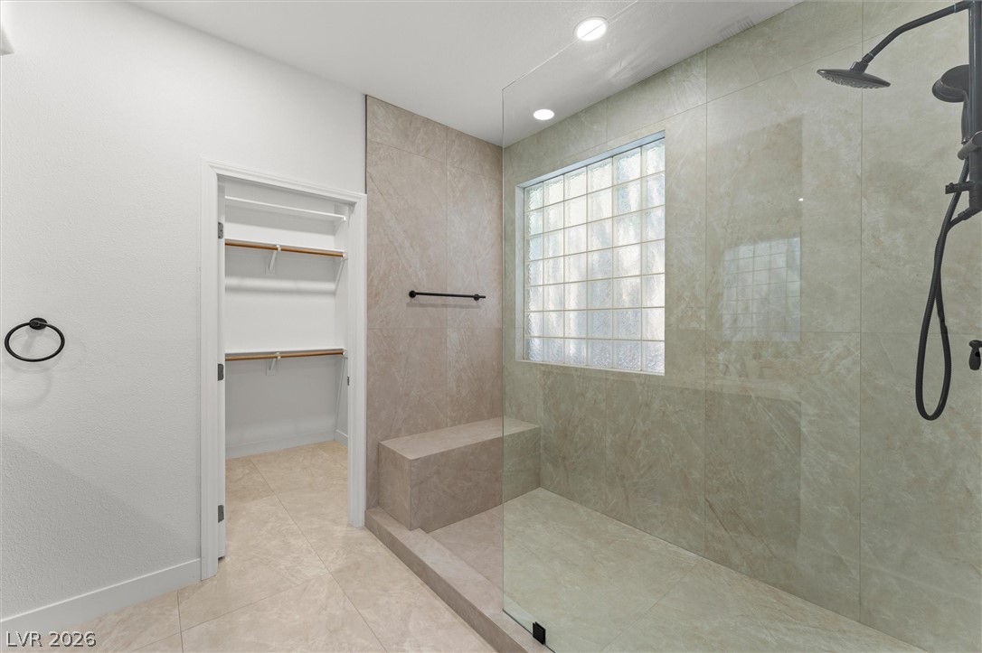 215 Sunset Shower Drive Property Photo 20