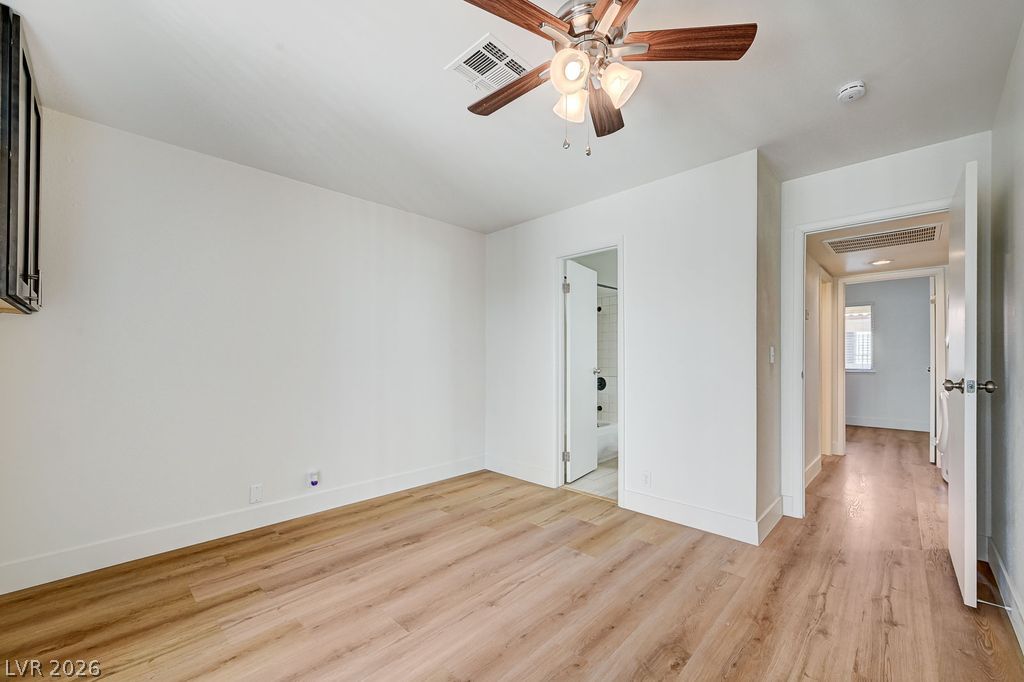 4451 Rich Drive C Property Photo 18