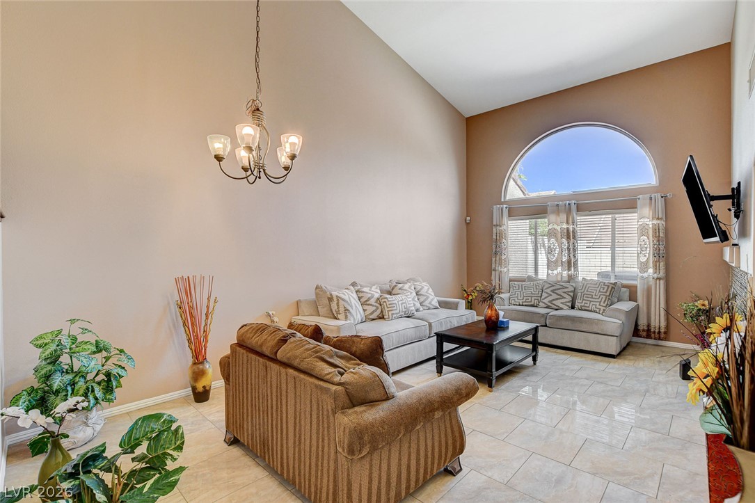 10334 Juniper Creek Lane Property Photo 6