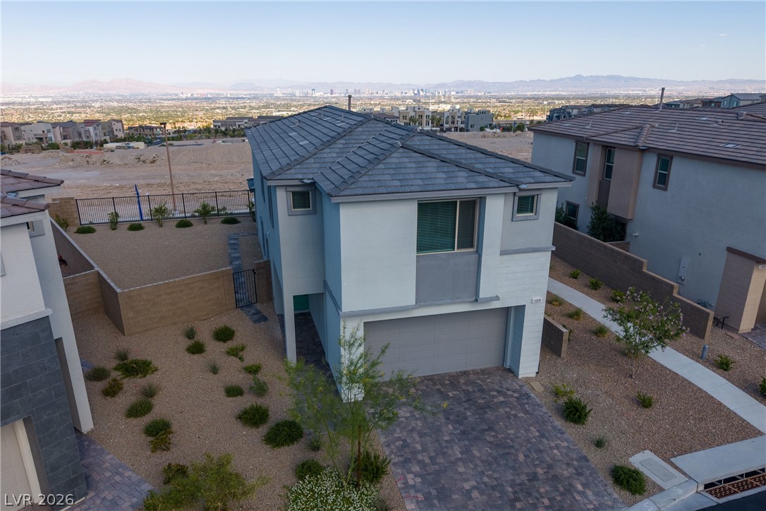 1608 Pacific Baza Street Property Photo 4