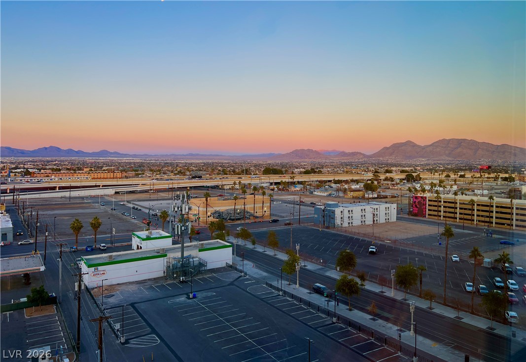 150 Las Vegas Boulevard 2004 Property Photo 27