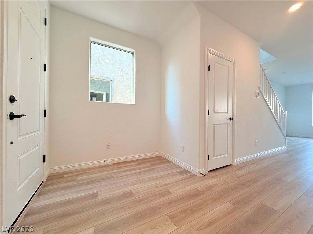 10288 Restless River Street Property Photo 2